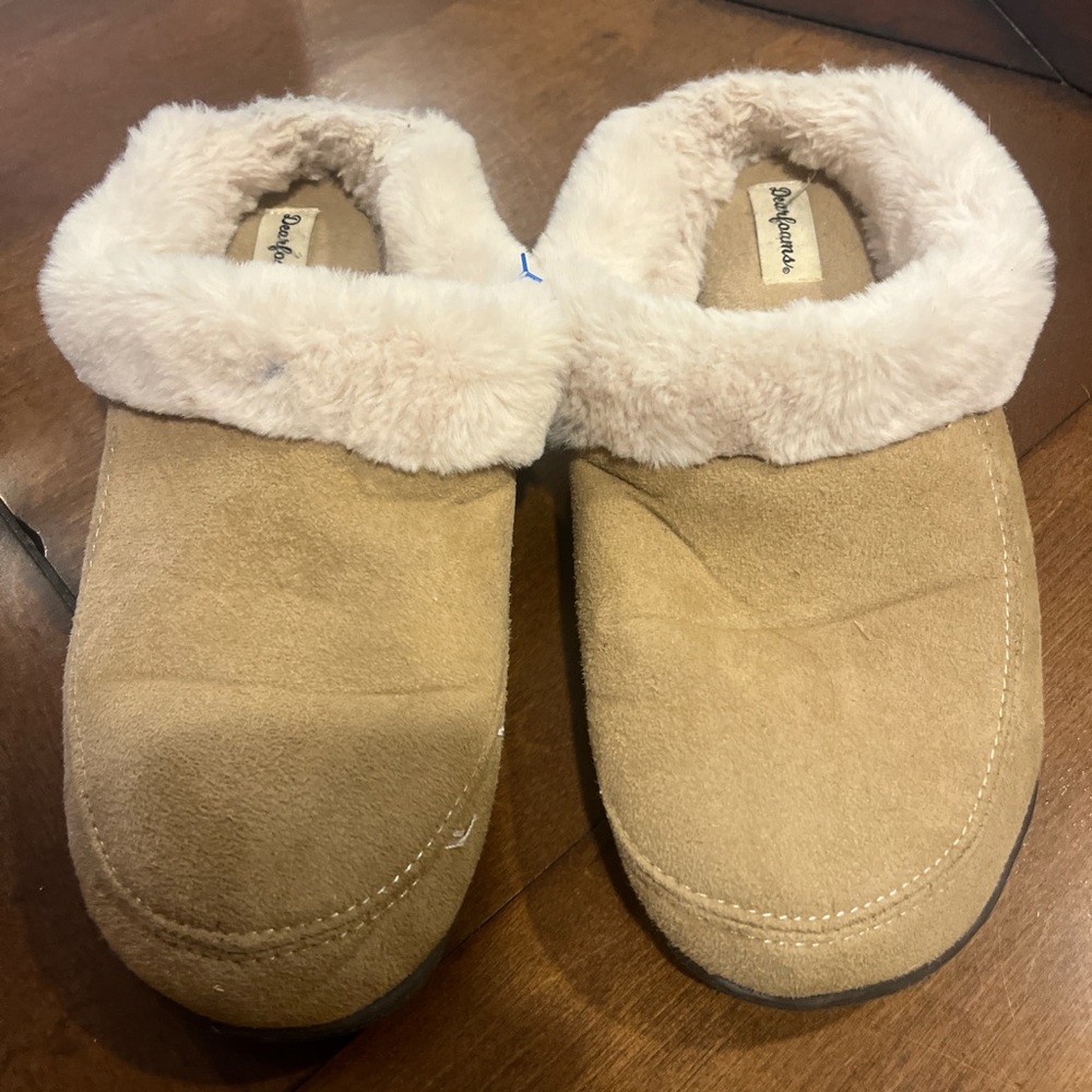 DeseFoams Fur Lined Slippers for women/men